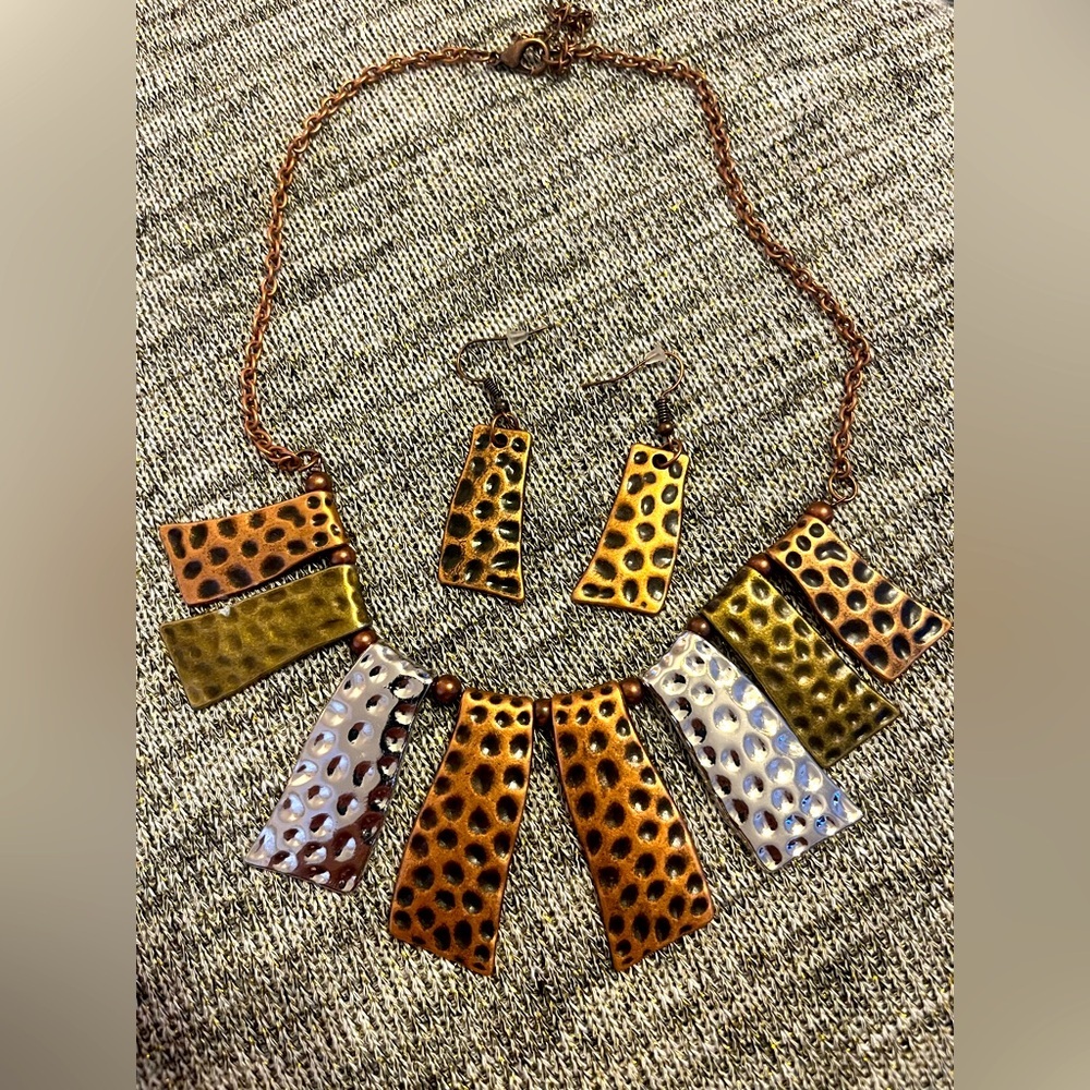 Jewelry set of necklace and earrings